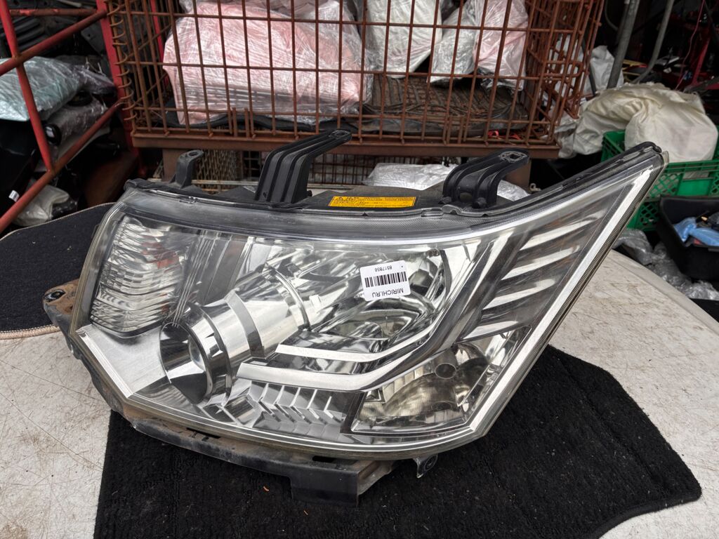 Фара на Mitsubishi Delica D5 CV5W 100-87918, Левое расположение