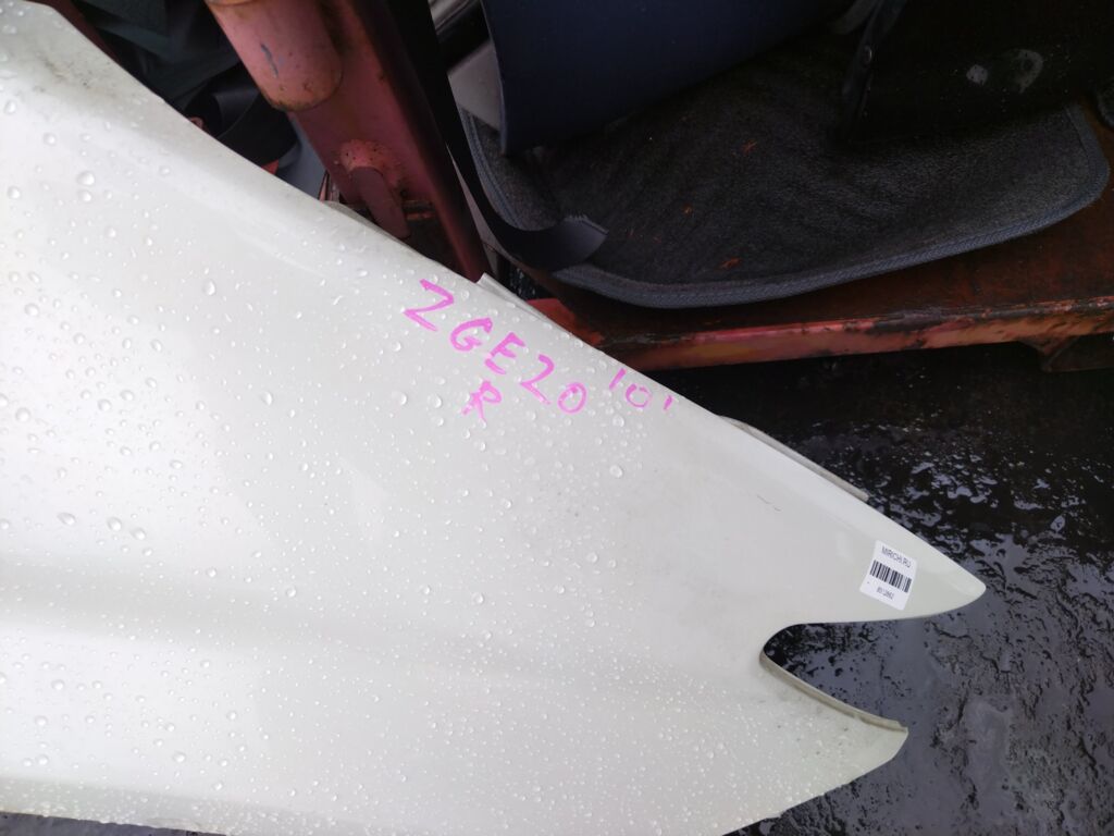Крыло переднее на Toyota Wish ZGE20G, Правое расположение