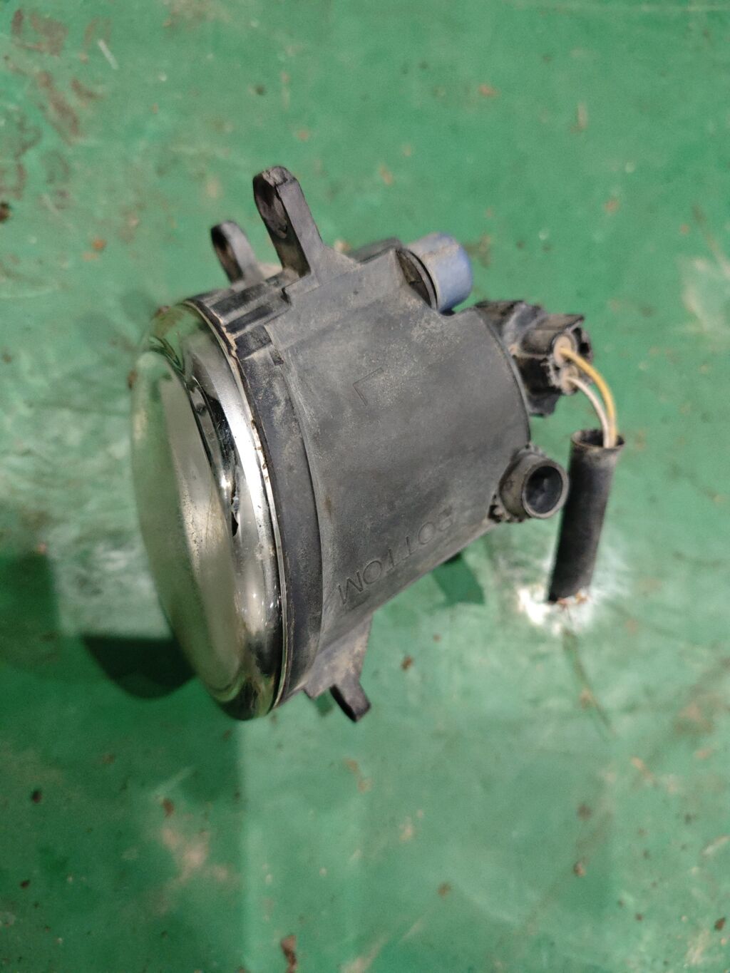 Туманка бамперная на Toyota Camry ACV40 06-130 81220-06052  	81220-0D040  212-2052L-UQ  81220-0D041  81220-0D042  939.TY5921L, Левое расположение