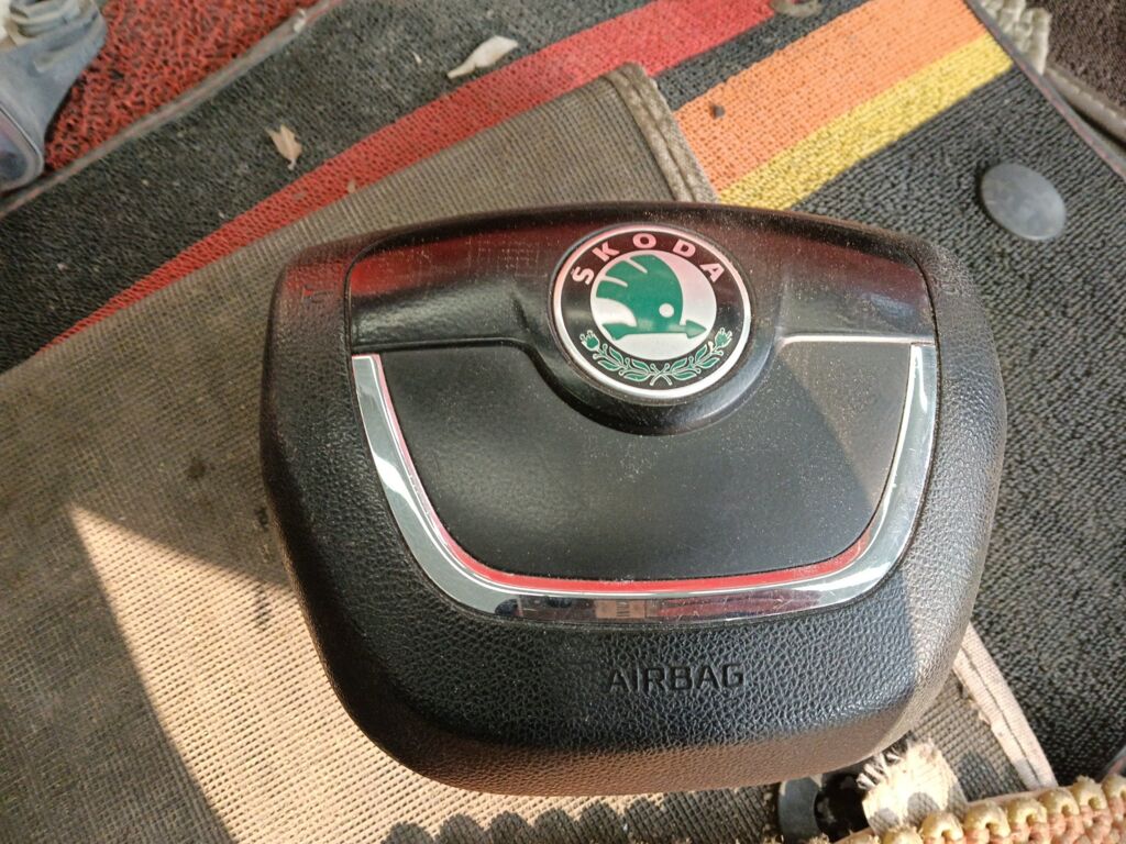 Air bag на Skoda Fabia 5J 5JD880201F