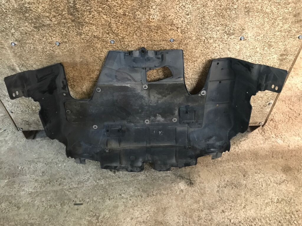 Защита двигателя на Subaru Legacy Wagon BP5 EJ204 56440AG140