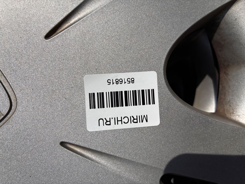 Колпак на Honda Freed GB3 44733-TF0-J01