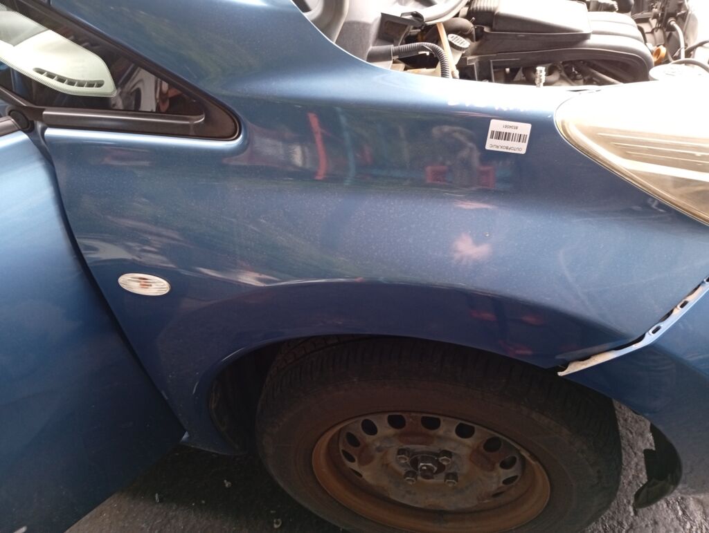 Крыло переднее на Nissan Note E12 Фото 2