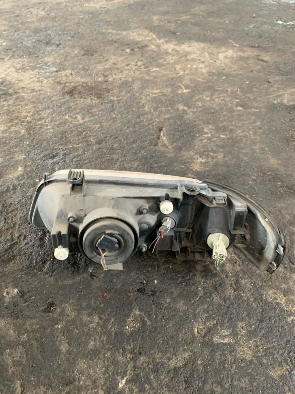 Фара на Nissan Sunny FB15 1602, Правое расположение