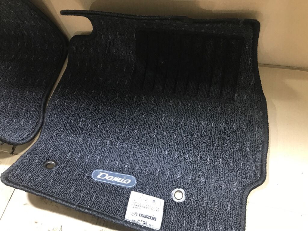Коврик на Mazda Demio DE3FS Фото 3