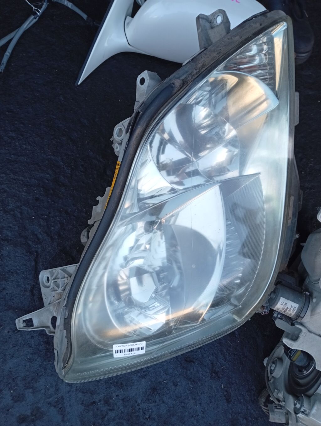 Фара на Toyota Crown GRS184 30-313, Правое расположение