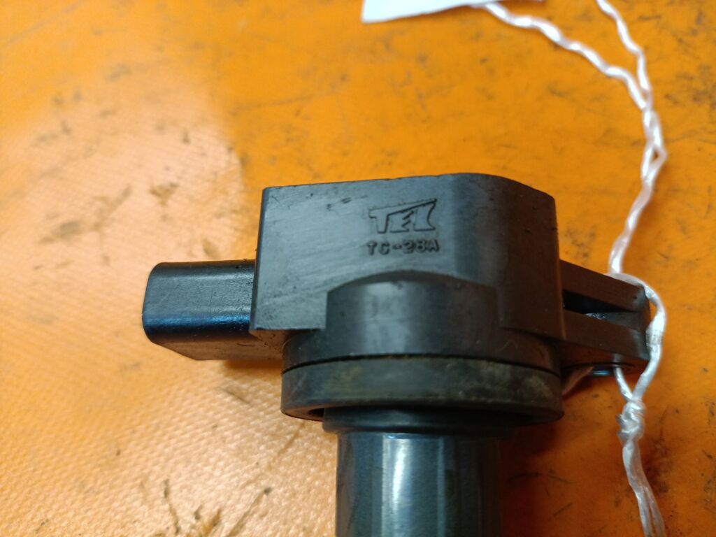 Катушка зажигания на Honda Stepwgn RF3 K20A Фото 3
