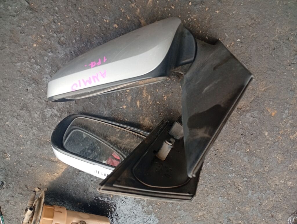 Зеркало двери боковой на Toyota Isis ANM10G Фото 2