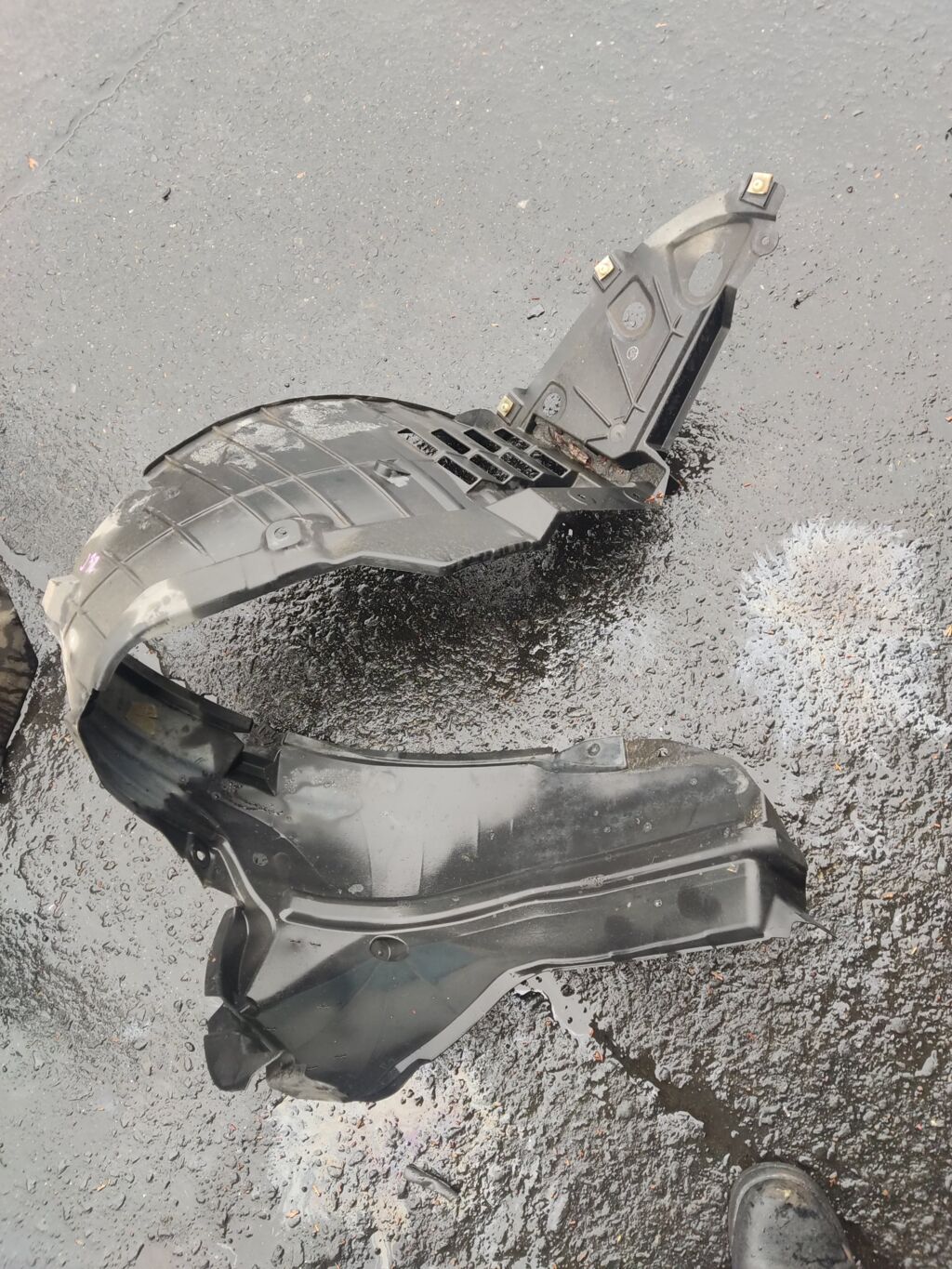Подкрылок на Nissan Teana J32 VQ25DE 63841-JN20A, Переднее Левое расположение