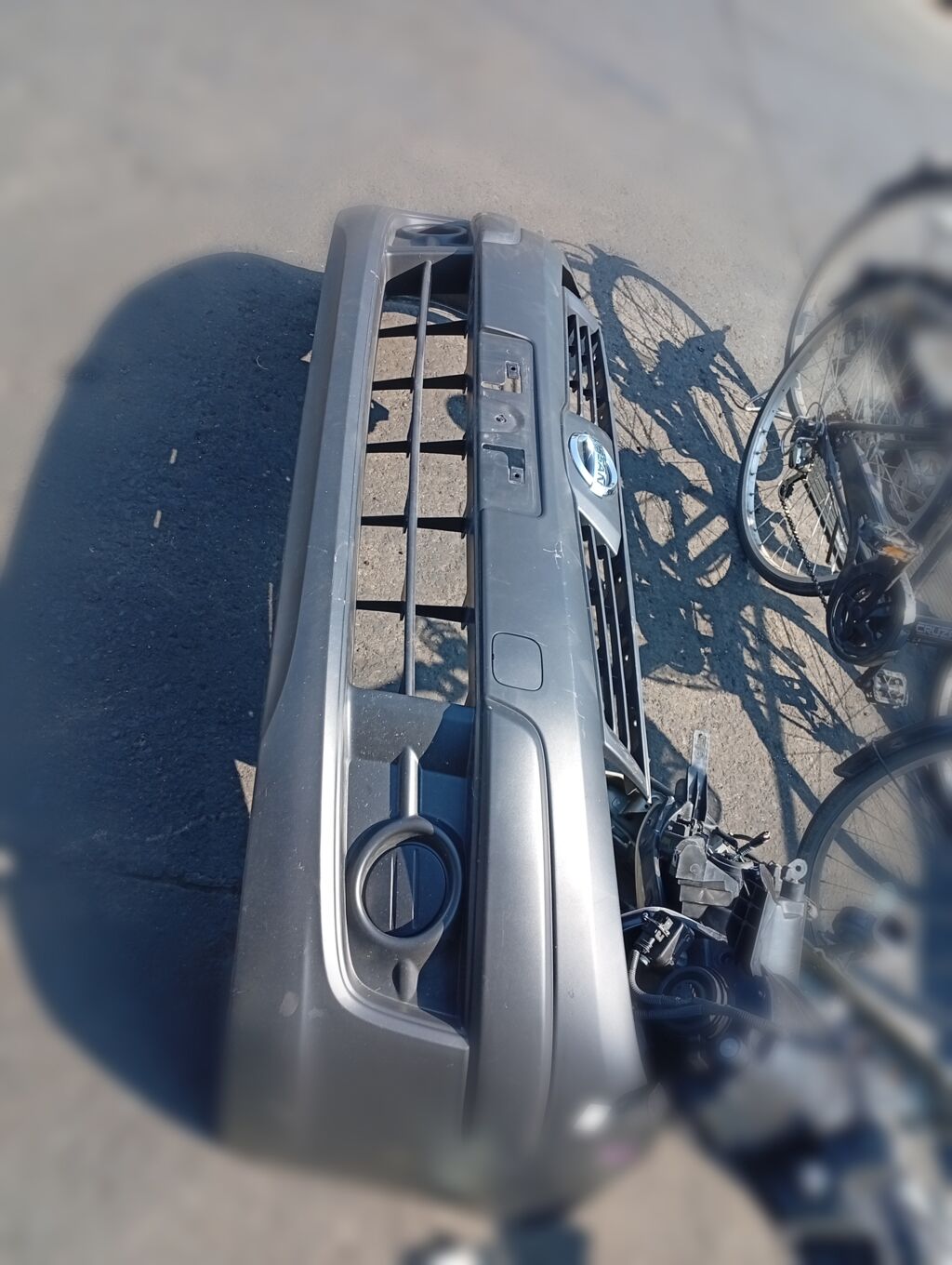 Бампер на Nissan Ad VY12 62022-JJ00A, Переднее расположение