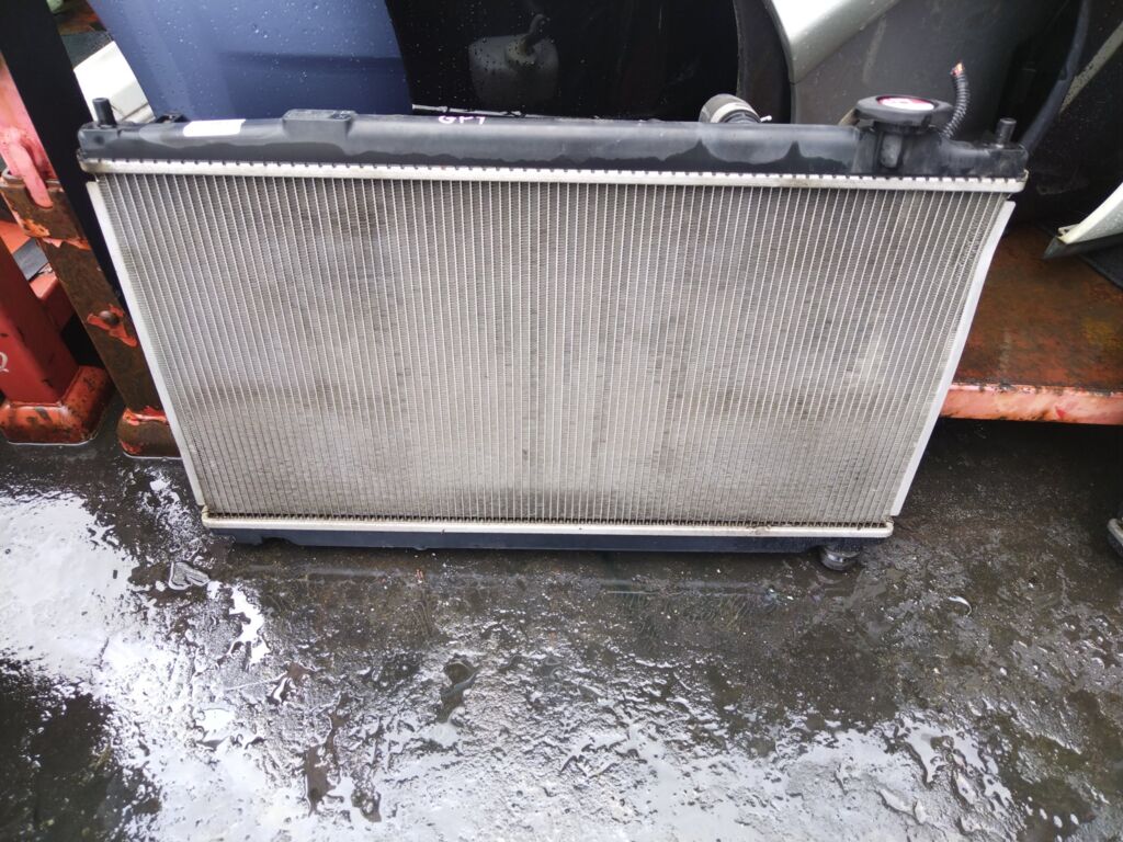 Радиатор ДВС на Honda Fit Hybrid GP1 LDA