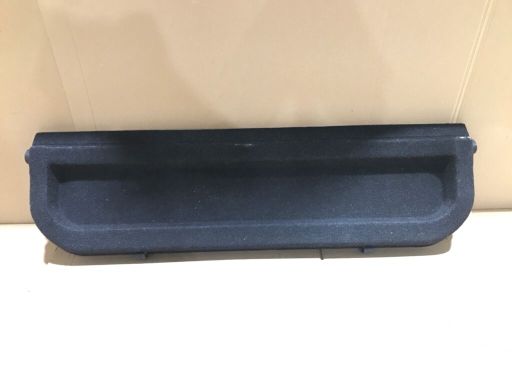 Шторка багажника на Suzuki Swift ZC72S