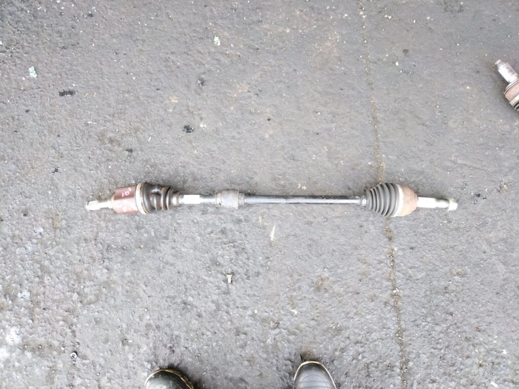 Привод на Nissan Tiida C11 HR15DE, Переднее Правое расположение