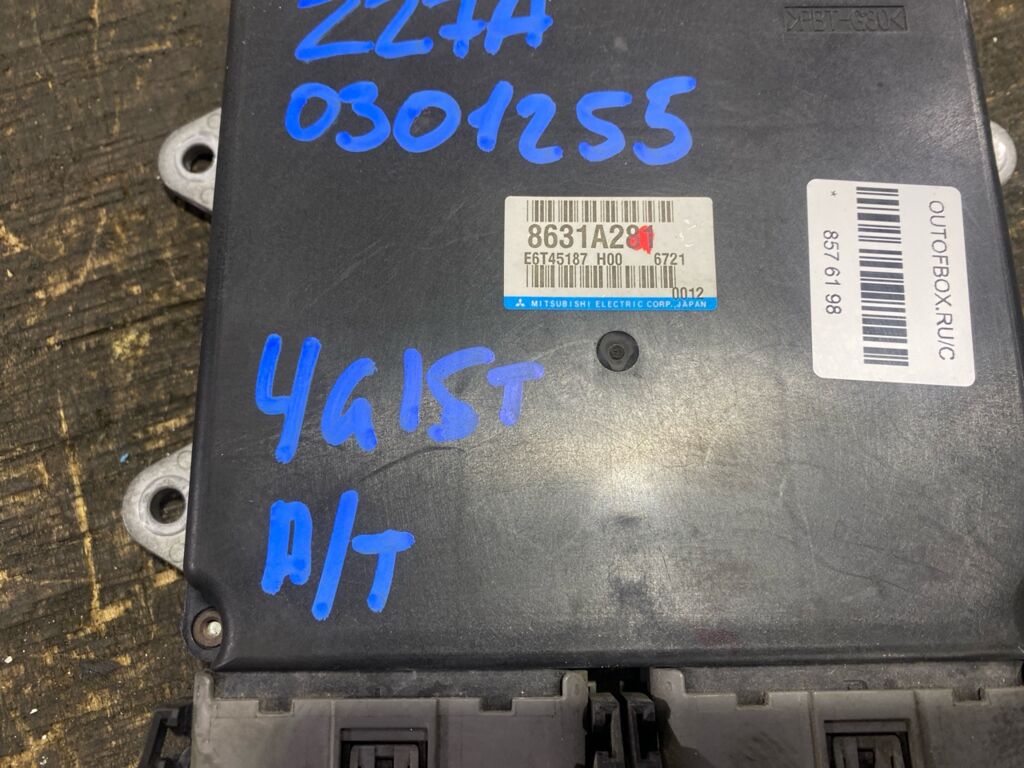 Блок EFI на Mitsubishi Colt Z27A 4G15T Фото 2