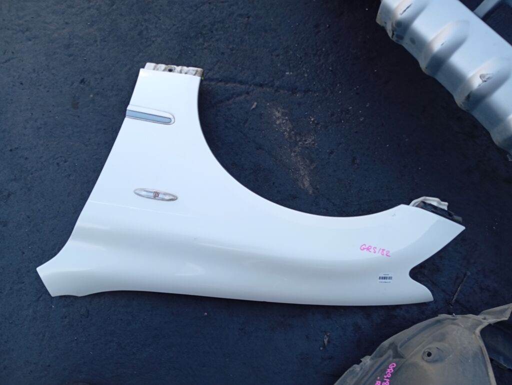 Крыло переднее на Toyota Crown GRS182, Левое расположение