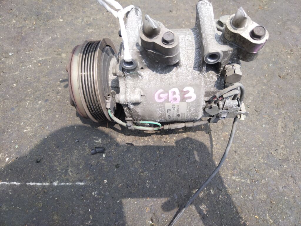 Компрессор кондиционера на Honda Freed GB3 L15A