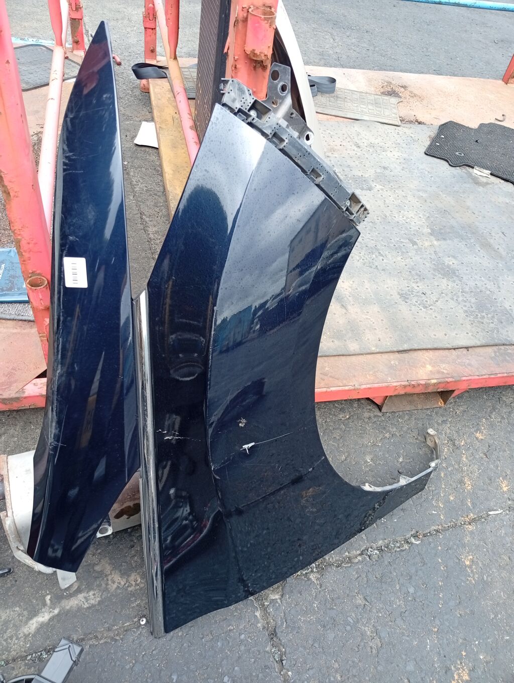 Крыло переднее на Honda Odyssey RC1, Правое расположение