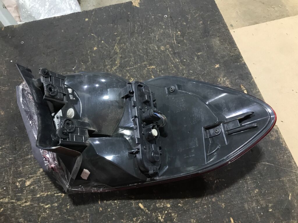 Стоп 7311060-14 на Bmw 2 Series Active Tourer F45 Фото 3