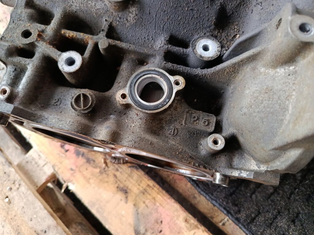 Блок двигателя на Subaru Legacy Wagon BH5 EJ206 Фото 13