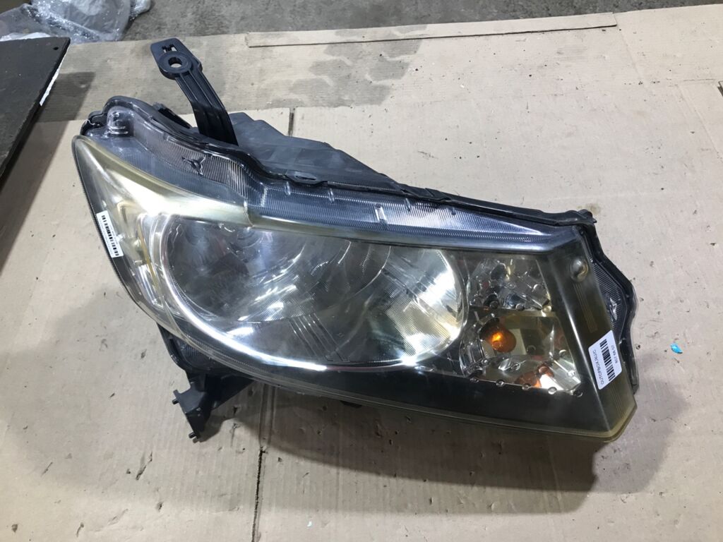 Фара на Honda Freed Spike GB3 100-22068, Правое расположение