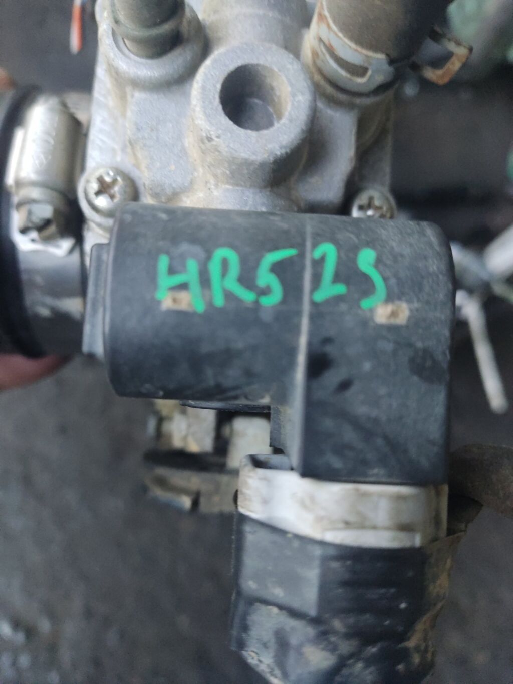 Дроссельная заслонка на Suzuki Chevrolet Cruze HR52S M13A