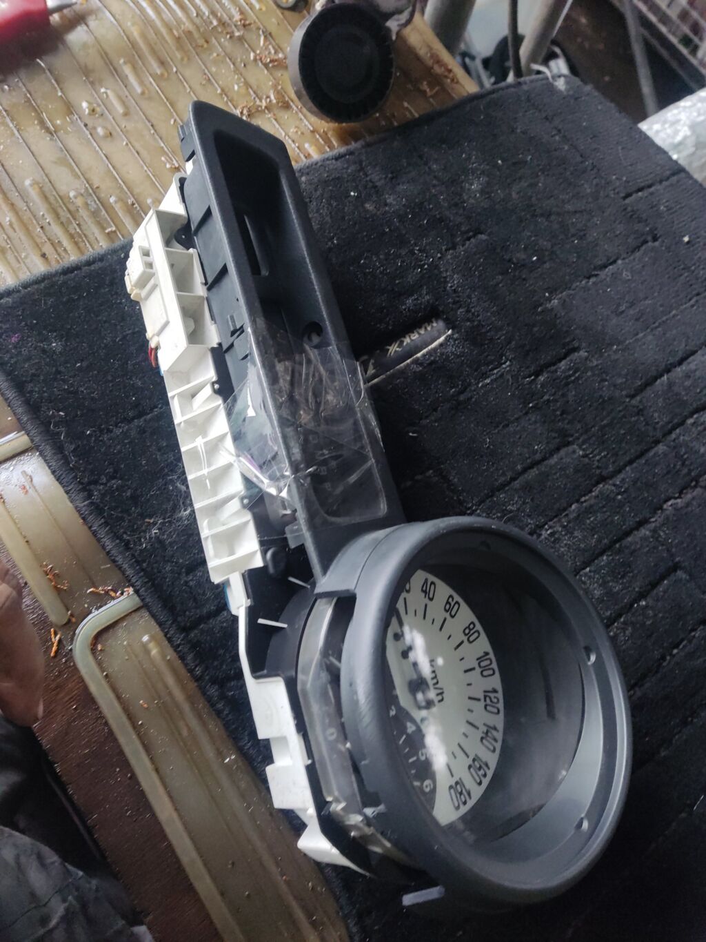 Спидометр на Toyota Bb NCP35 1NZ-FE 83800-52460