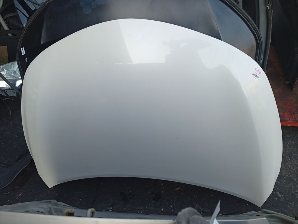 Капот на Nissan Teana L33