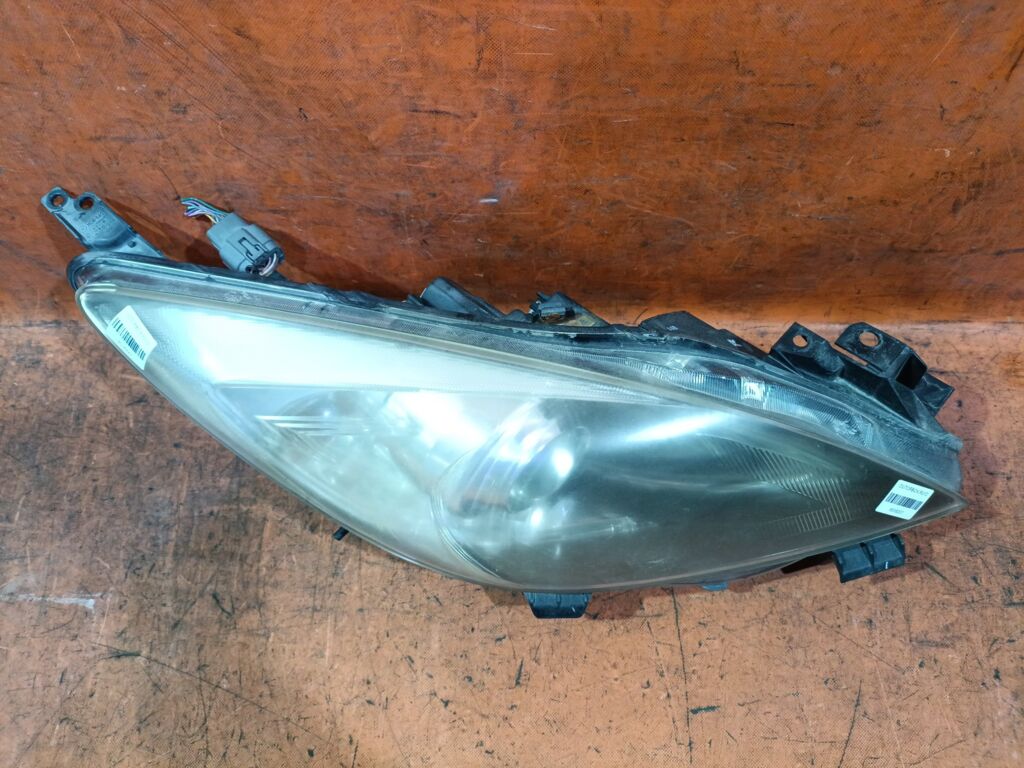Фара на Mazda Axela BLEFW 100-41396, Правое расположение