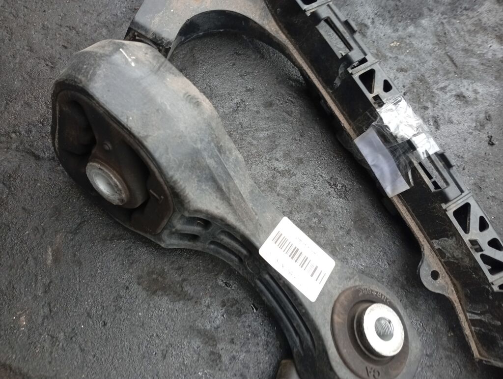 Подушка двигателя на Honda Fit Shuttle Hybrid GP2 LDA Фото 2