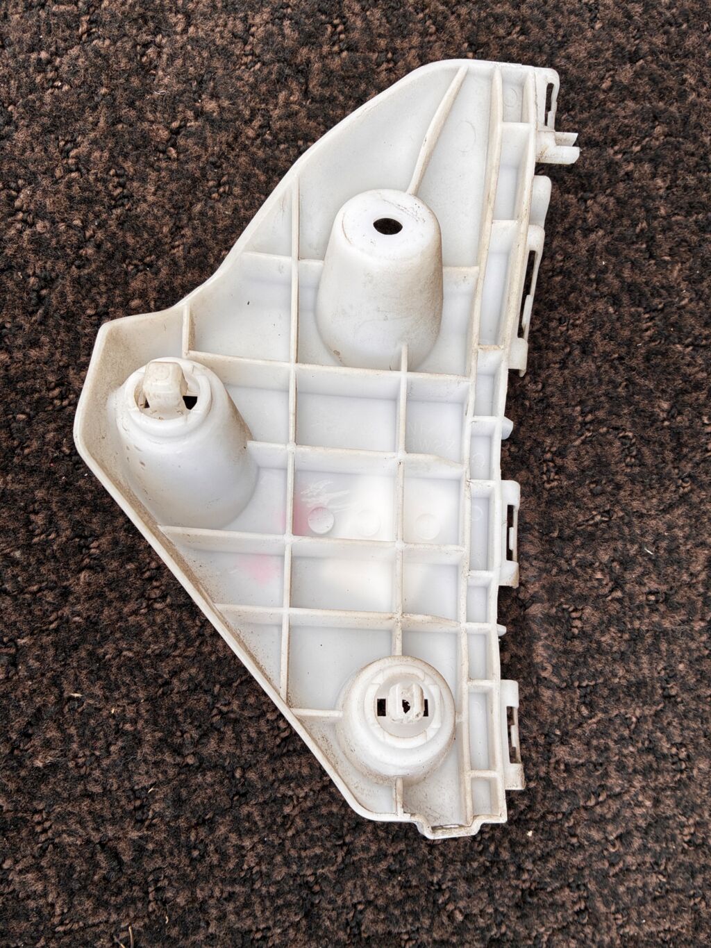 Крепление бампера на Toyota Passo KGC30 52115-B1050, Переднее Правое расположение