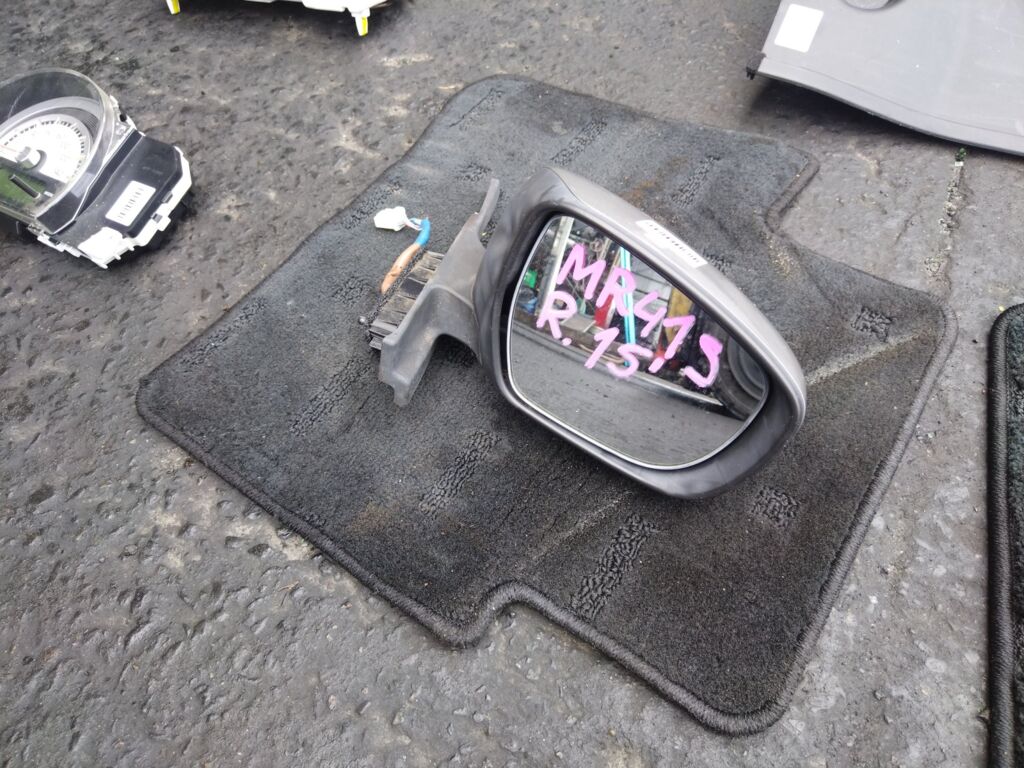 Зеркало двери боковой на Suzuki Hustler MR41S Фото 2