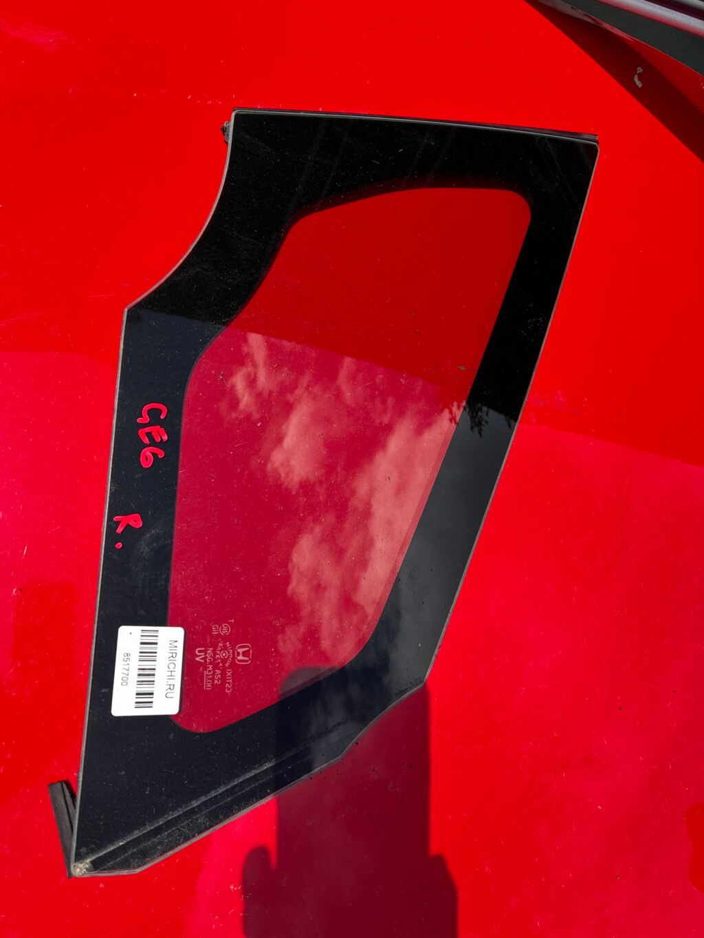 Стекло на Honda Fit GE6, Переднее Правое расположение