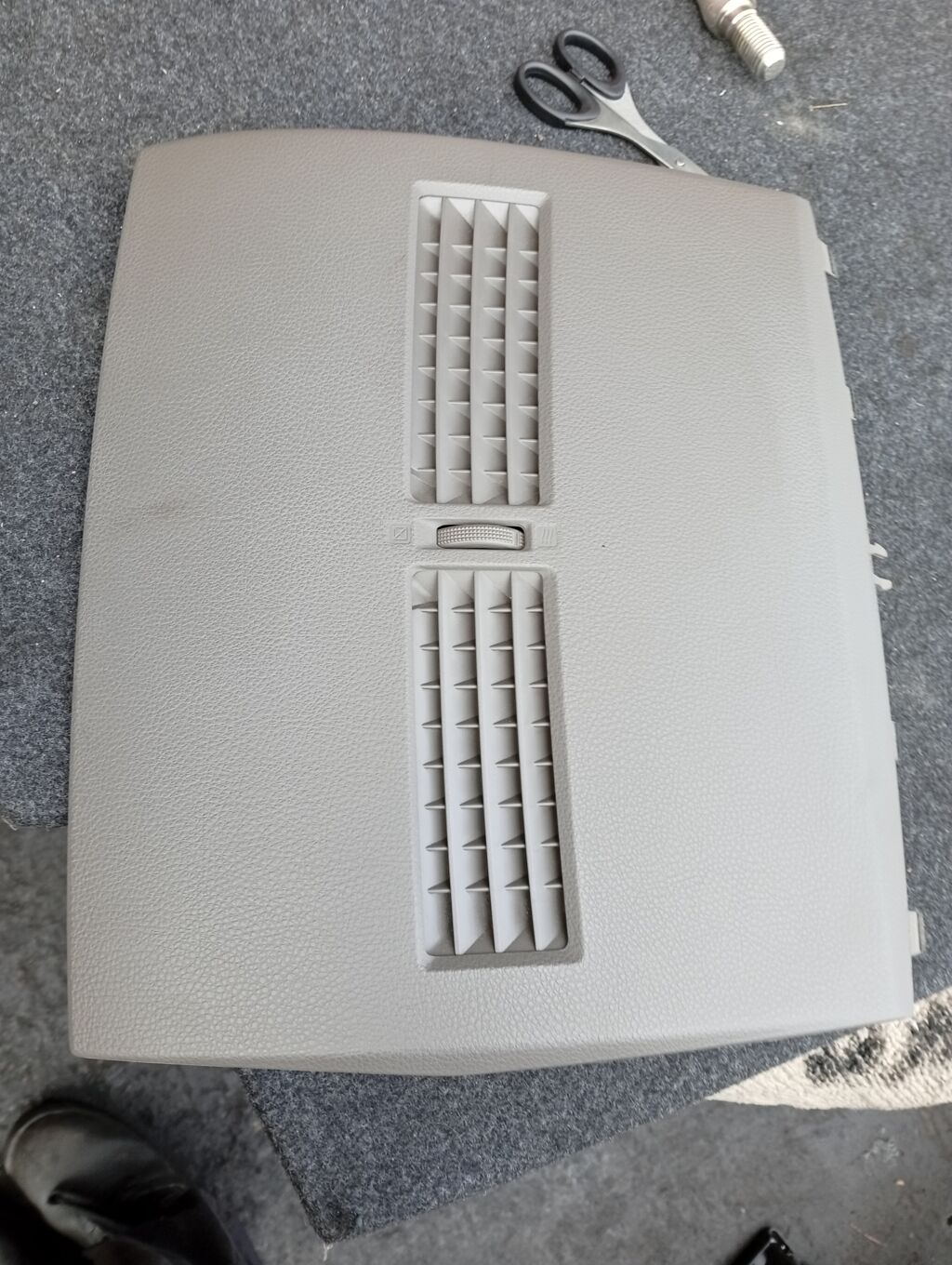 Воздуховод 68414-ED000 на Nissan Tiida C11 Фото 2