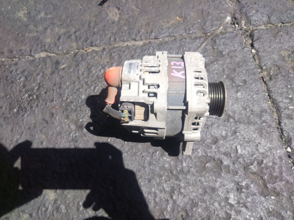 Генератор на Nissan March K13 HR12DE 23100-1HZ1A