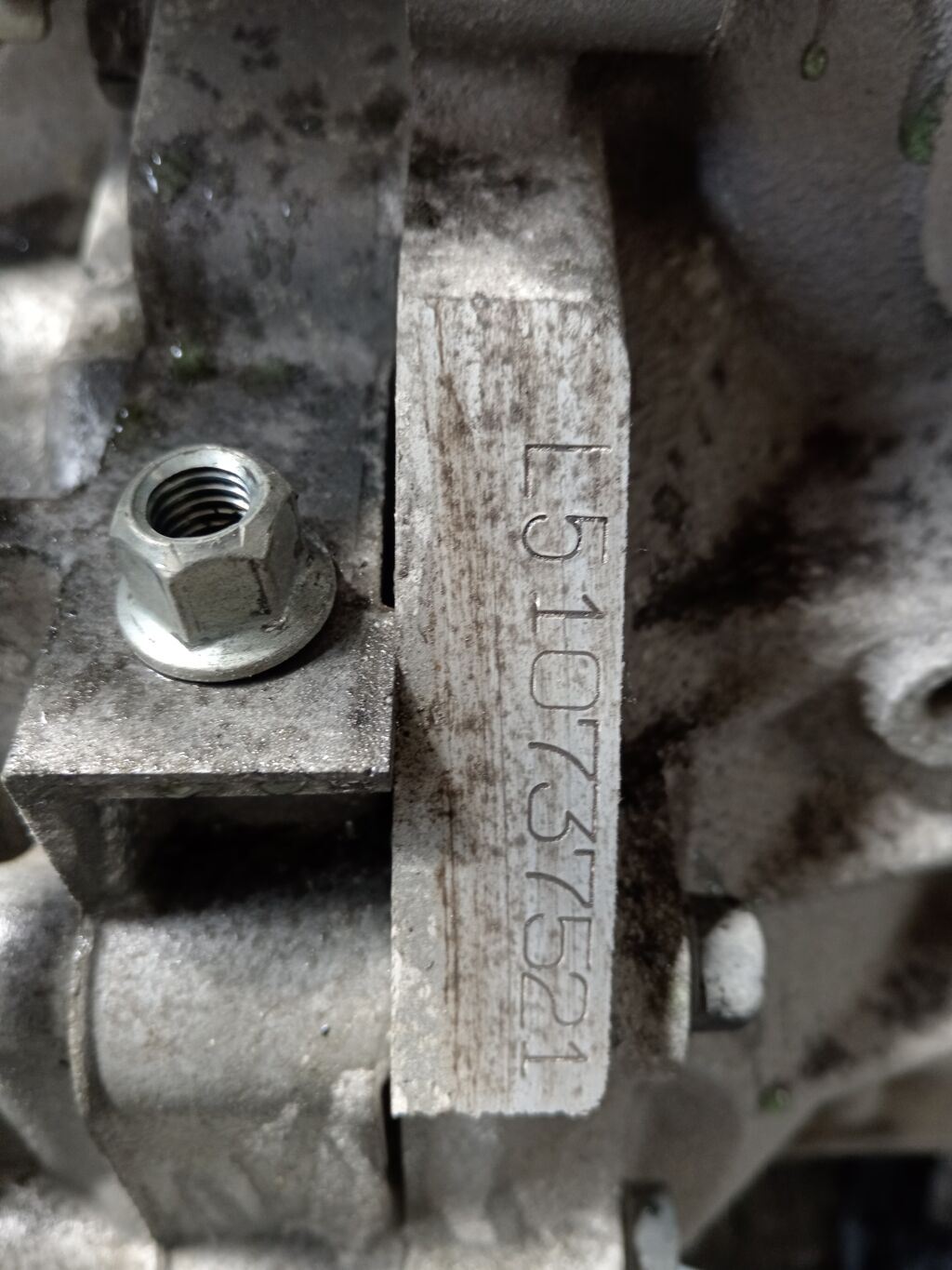 Двигатель на Mazda Atenza GH5FP L5-VE 10737521