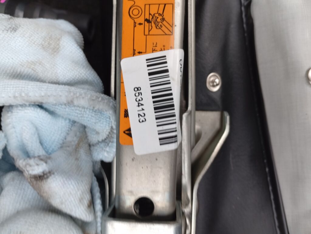 Домкрат на Nissan Note E11 Фото 2