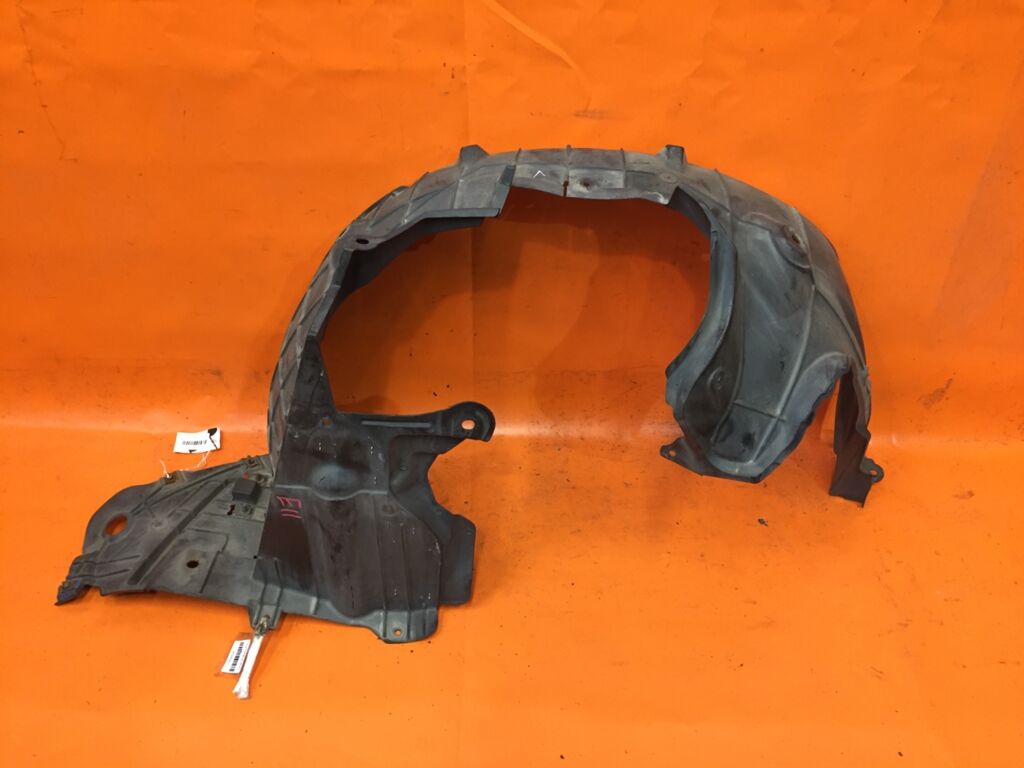 Подкрылок на Nissan Note E11 212630  2711FP1  2711FP1T  63840-1U600  63840-8Y20A  63840-9U000  63840-9U20A  63840-9U20B  638401U600  638429U000  8400-618  915.NS11115R  974592  DS11174AR  DT501016L0R00  FP 5013 388  NNNOT06-300-R  NNNOT06300R  NNNOT06301R  PDS11174AR  ST-DTE1-016L-1, Переднее Правое расположение