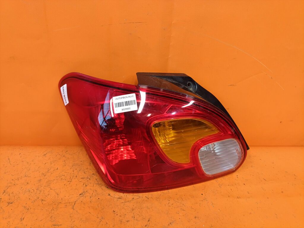 Стоп на Mitsubishi Mirage A05A W0449, Левое расположение
