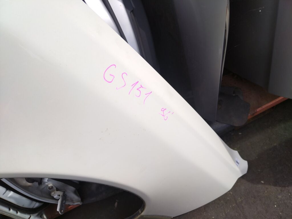 Крыло переднее на Toyota Crown GS151, Левое расположение