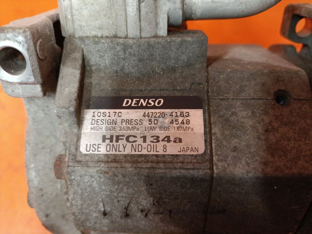 Компрессор кондиционера на Honda Stepwgn RF3 K20A Фото 5