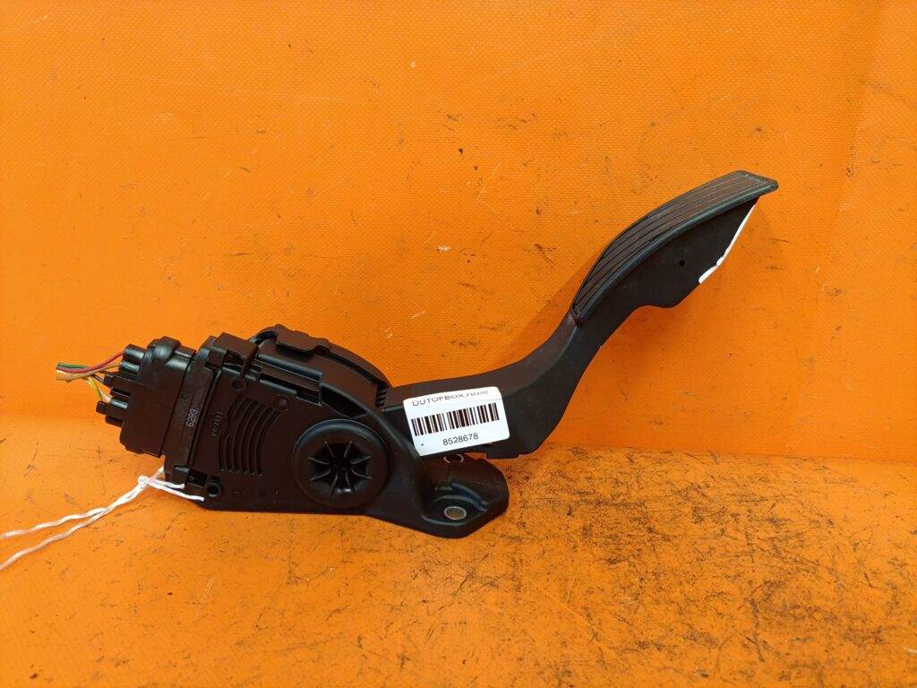 Педаль подачи топлива на Suzuki Splash XB32S K12B 49400-51K01