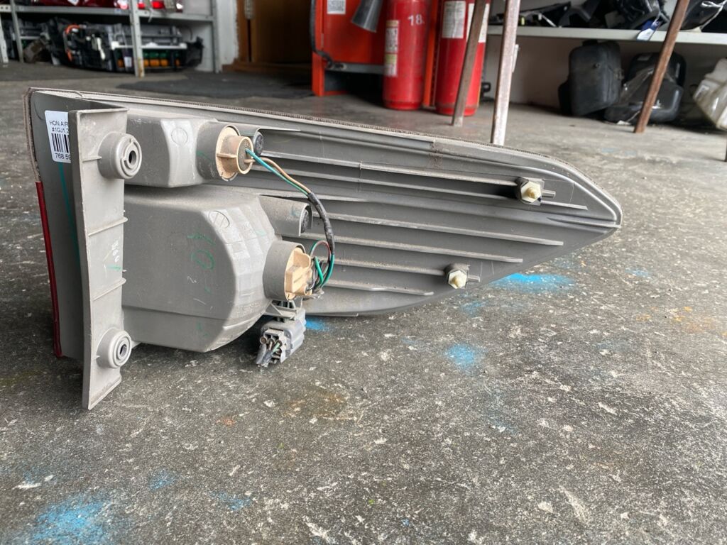 Стоп 220-22591 220-22591 на Honda Airwave GJ1 Фото 2