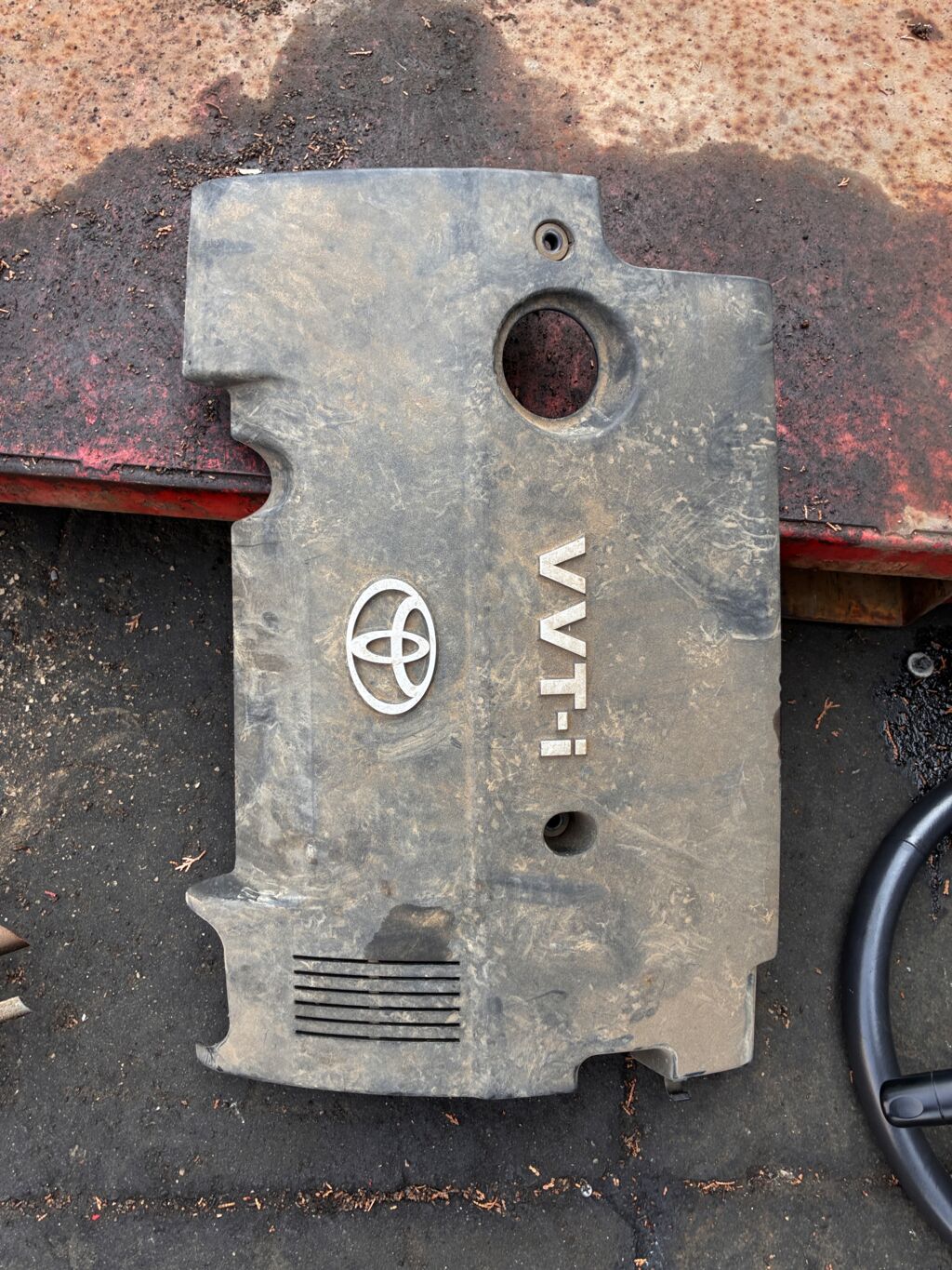 Кожух ДВС на Toyota Ractis NCP100 1NZ-FE 11212-21021