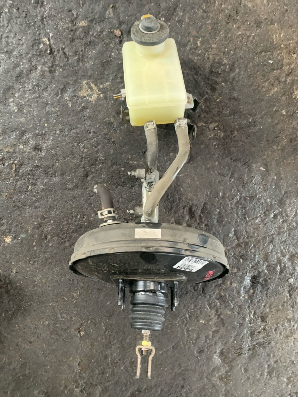 Главный тормозной цилиндр на Toyota Will Cypha NCP70 2NZ-FE 47201-46040  47201-52180