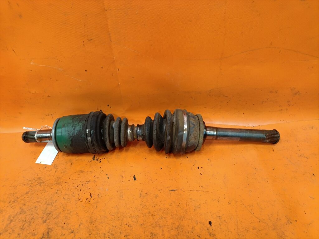 Привод на Mitsubishi Canter FGA20 4P10-T, Переднее Правое расположение