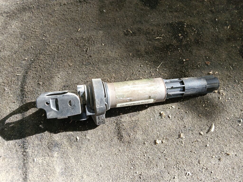 Катушка зажигания на Bmw 7-Series E65 N62B44A 0221504100  0221504464  12130148594  12130390064  12131712219  12137594938