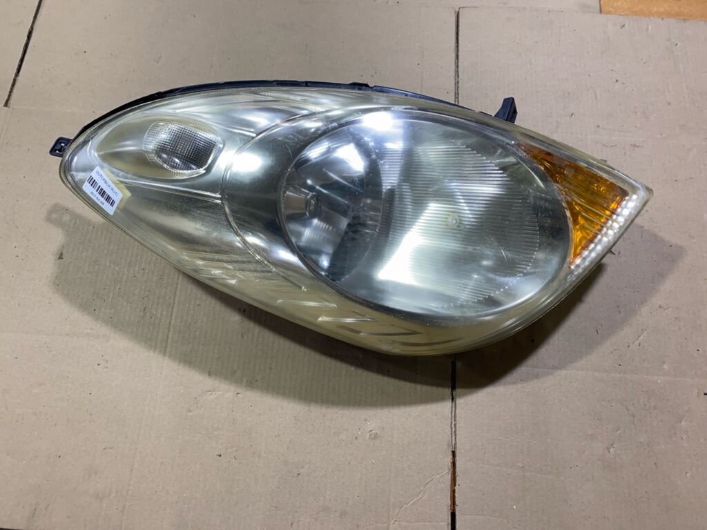 Фара на Nissan Note E11 1757, Правое расположение