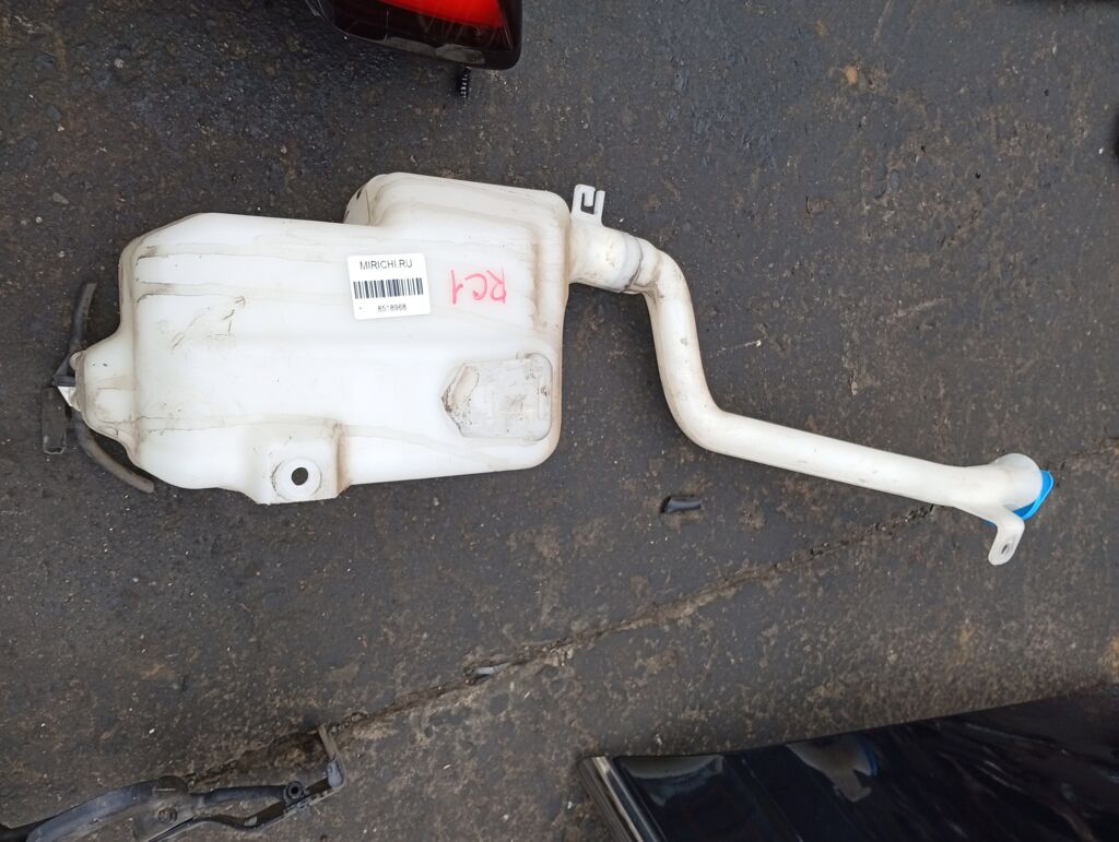 Бачок омывателя на Honda Odyssey RC1 Фото 2