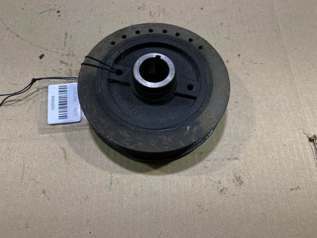 Шкив на Toyota Vista ZZV50 1ZZ-FE 13470-0D010  13470-22020  13470-22021