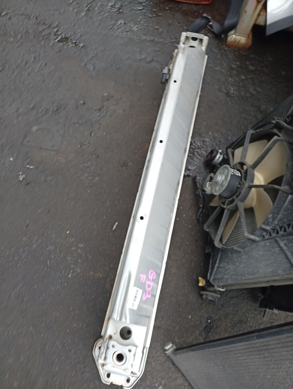 Жесткость бампера на Honda Freed GB3, Переднее расположение